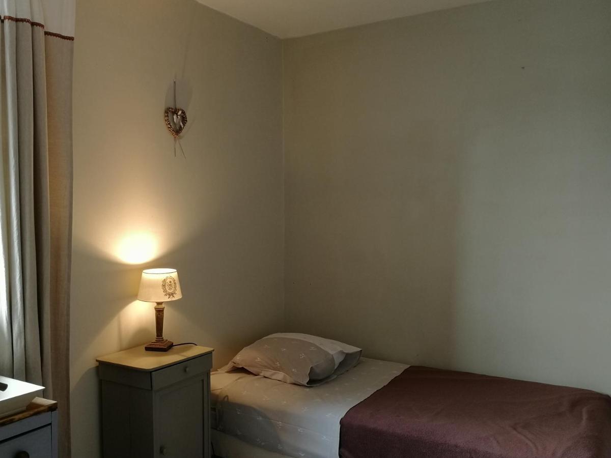 Chambres D'Hotes Ferme Du Feugres Saint Germain la campagne Екстер'єр фото